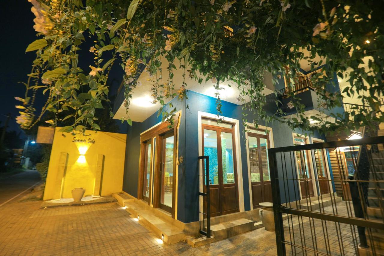 Summer Side residencia Negombo Exterior foto