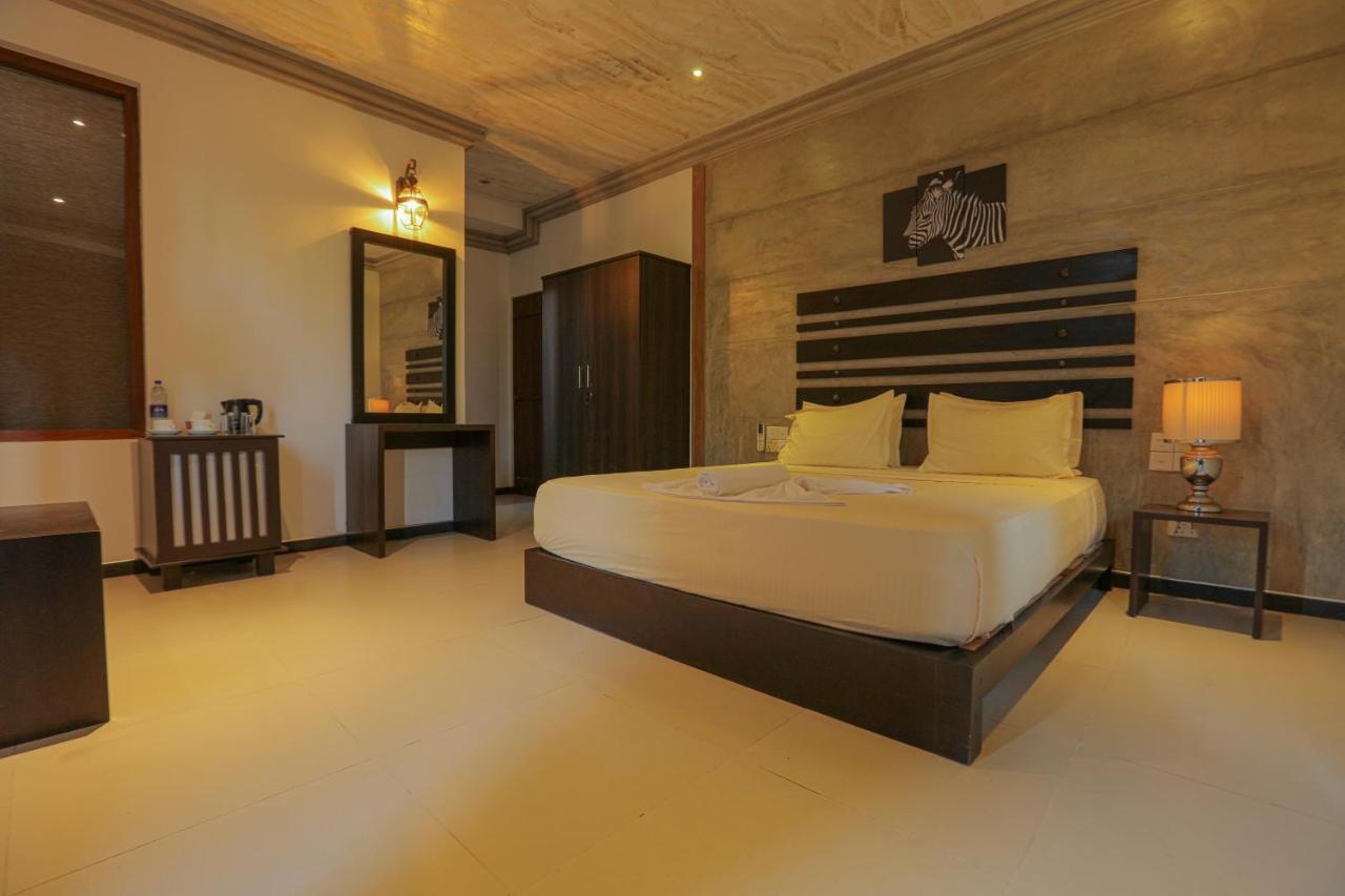 Summer Side residencia Negombo Exterior foto