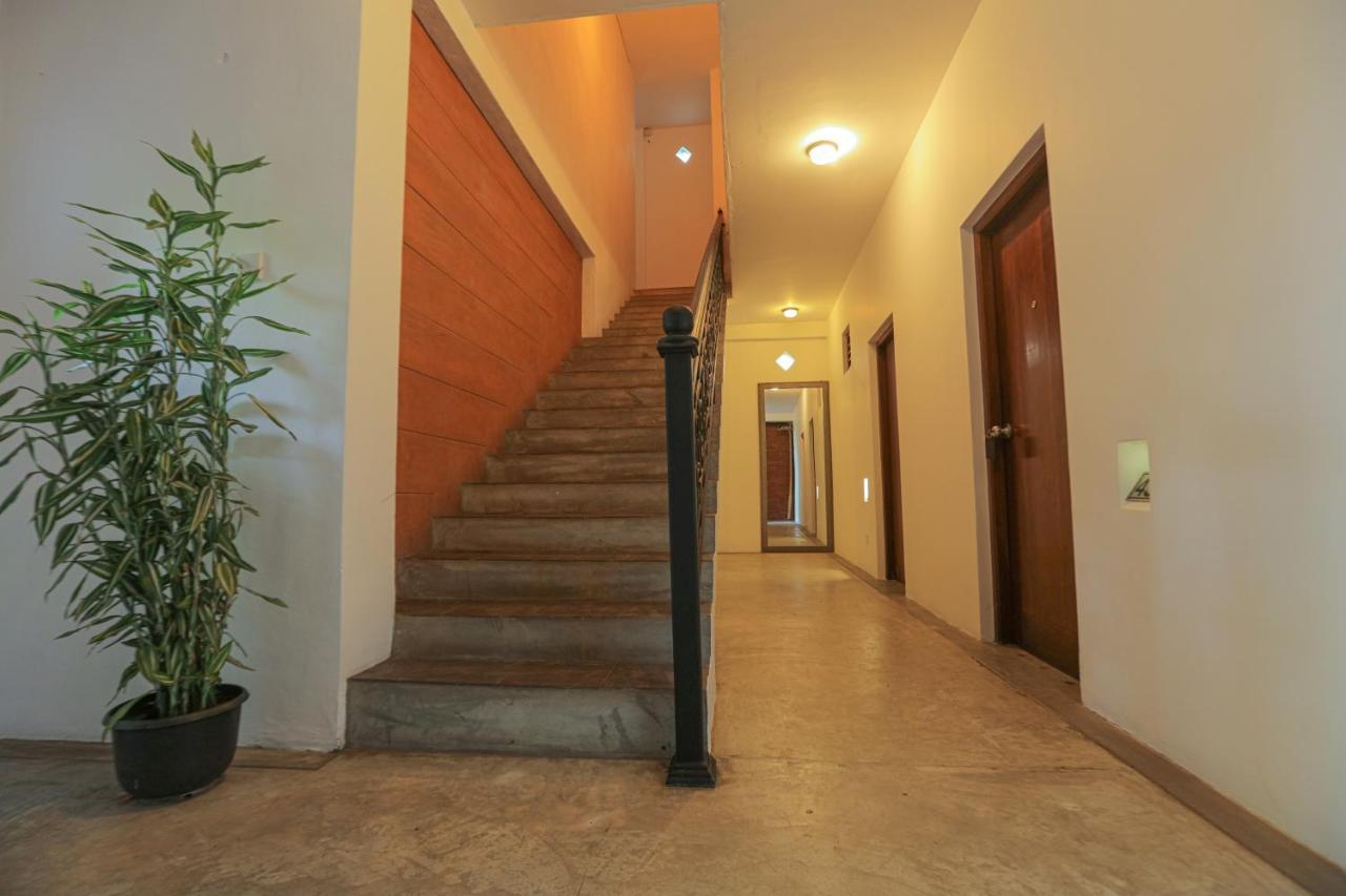 Summer Side residencia Negombo Exterior foto