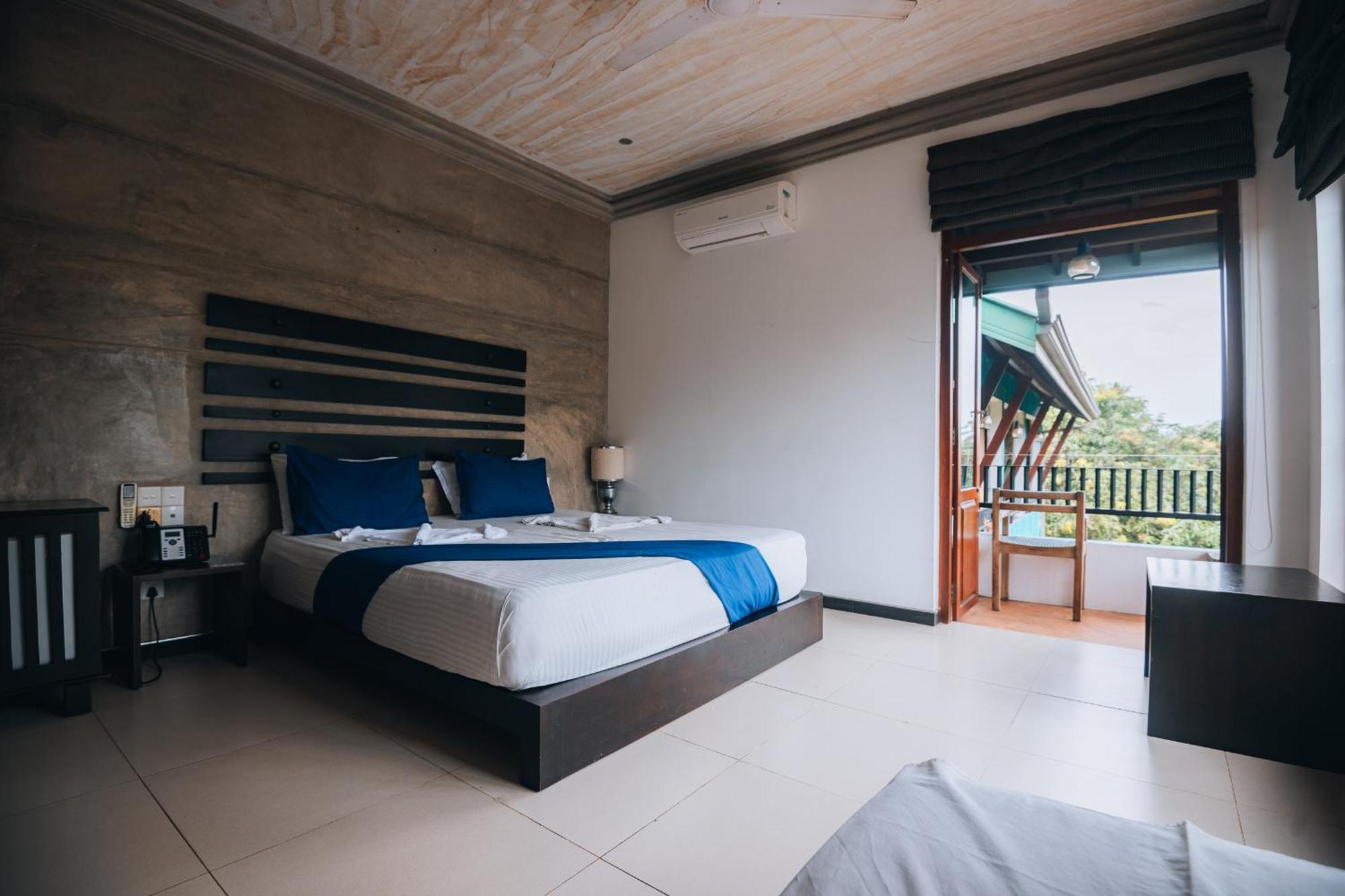 Summer Side residencia Negombo Exterior foto