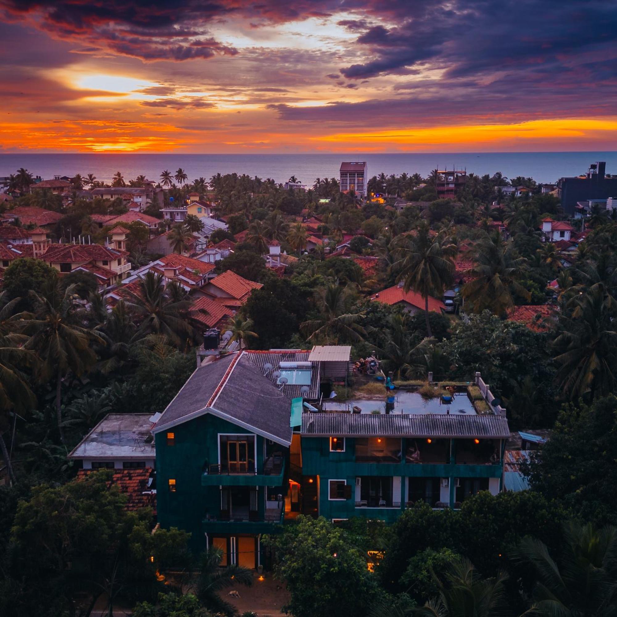 Summer Side residencia Negombo Exterior foto